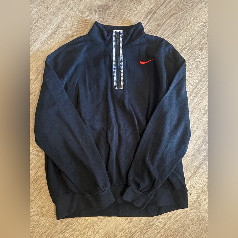 EUC Nike Pullover